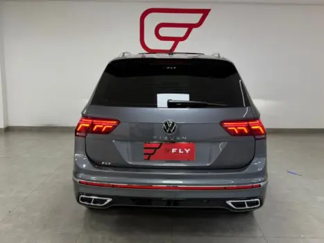 VOLKSWAGEN Tiguan 2.0 16V 4P TSI 300 TURBO R-LINE AUTOM�TICO, Foto 19
