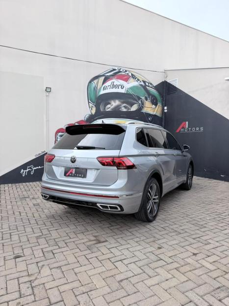 VOLKSWAGEN Tiguan 2.0 300 TSI ALLSPACE R-LINE TURBO AUTOM�TICO, Foto 4