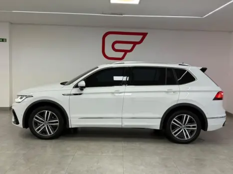 VOLKSWAGEN Tiguan 2.0 16V 4P TSI 300 TURBO R-LINE AUTOM�TICO, Foto 4