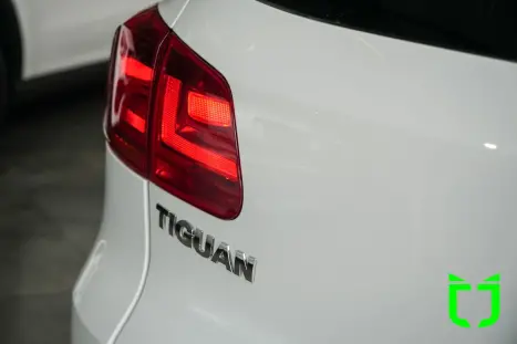 VOLKSWAGEN Tiguan 2.0 16V 4P TSI 4WD TURBO AUTOMÁTICO, Foto 19