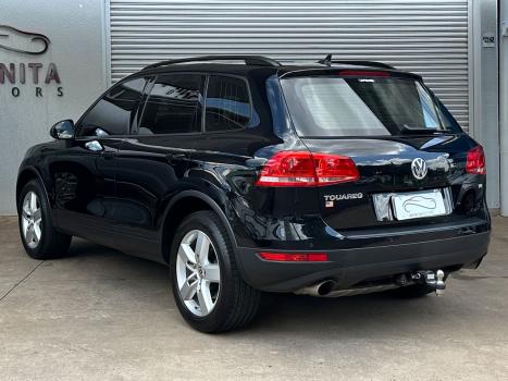 VOLKSWAGEN Touareg 3.6 24V V6 4P FSI 4X4 AUTOM�TICO, Foto 2