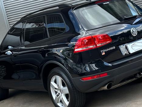 VOLKSWAGEN Touareg 3.6 24V V6 4P FSI 4X4 AUTOM�TICO, Foto 14