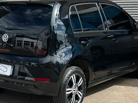 VOLKSWAGEN UP 1.0 12V 4P TSI FLEX PEPPER, Foto 15