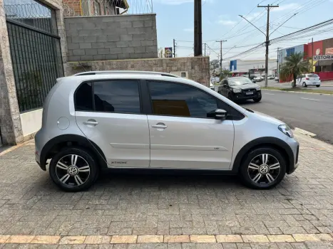 VOLKSWAGEN UP 1.0 4P FLEX 170 TSI XTREME, Foto 3 VOLKSWAGEN UP 1.0 4P FLEX 170 TSI XTREME, Foto 3