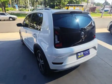 VOLKSWAGEN UP 1.0 4P FLEX 170 TSI XTREME, Foto 5 VOLKSWAGEN UP 1.0 4P FLEX 170 TSI XTREME, Foto 5