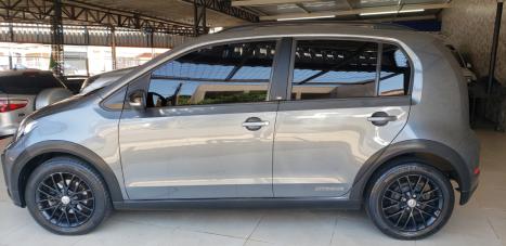 VOLKSWAGEN UP 1.0 4P FLEX 170 TSI XTREME, Foto 4