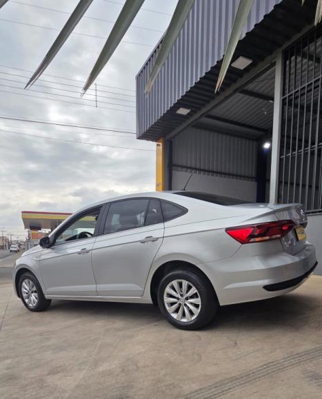 VOLKSWAGEN Virtus 1.0 4P 200 TSI FLEX COMFORTLINE AUTOMTICO, Foto 10