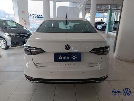 VOLKSWAGEN Virtus 1.0 4P 200 TSI FLEX HIGHLINE AUTOM�TICO, Foto 8