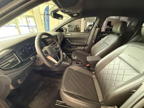 VOLKSWAGEN Virtus 1.4 4P 250 TSI EXCLUSIVE AUTOM�TICO, Foto 4