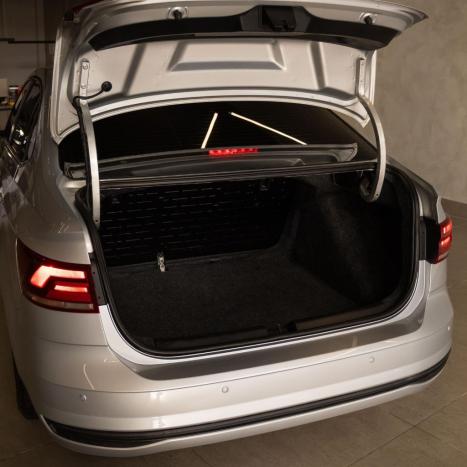 VOLKSWAGEN Virtus 1.6 4P MSI FLEX AUTOM�TICO, Foto 7