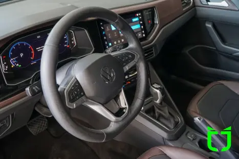 VOLKSWAGEN Virtus 1.0 4P 200 TSI FLEX HIGHLINE AUTOM�TICO, Foto 13