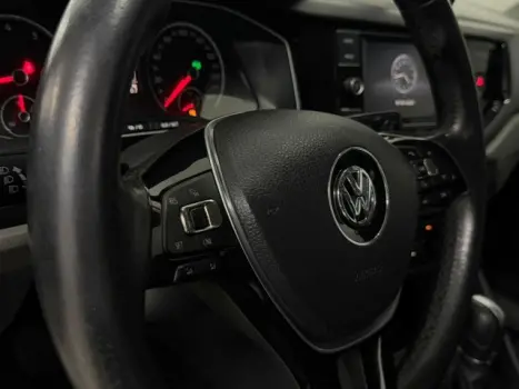 VOLKSWAGEN Virtus 1.0 4P 200 TSI FLEX COMFORTLINE AUTOM�TICO, Foto 9