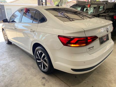 VOLKSWAGEN Virtus 1.0 4P 200 TSI FLEX COMFORTLINE AUTOM�TICO, Foto 6