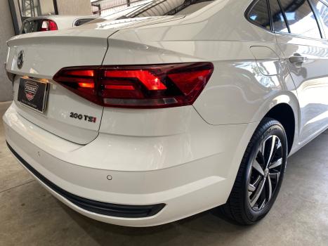 VOLKSWAGEN Virtus 1.0 4P 200 TSI FLEX COMFORTLINE AUTOM�TICO, Foto 9
