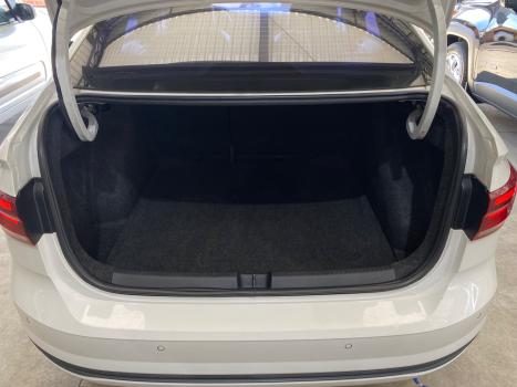 VOLKSWAGEN Virtus 1.0 4P 200 TSI FLEX COMFORTLINE AUTOM�TICO, Foto 10