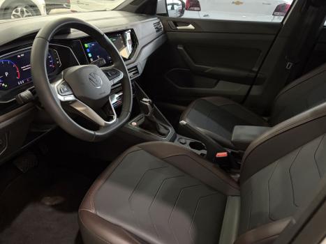 VOLKSWAGEN Virtus 1.0 4P 200 TSI FLEX HIGHLINE AUTOM�TICO, Foto 2