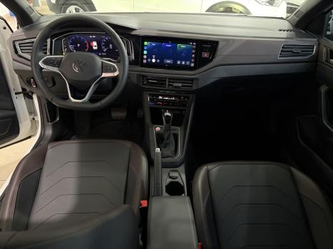VOLKSWAGEN Virtus 1.0 4P 200 TSI FLEX HIGHLINE AUTOM�TICO, Foto 8