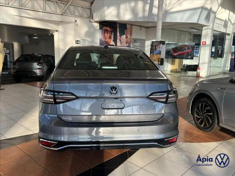 VOLKSWAGEN Virtus 1.0 4P 200 TSI FLEX HIGHLINE AUTOM�TICO, Foto 4