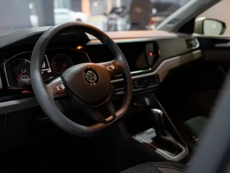 VOLKSWAGEN Virtus 1.0 4P 200 TSI FLEX COMFORTLINE AUTOM�TICO, Foto 6
