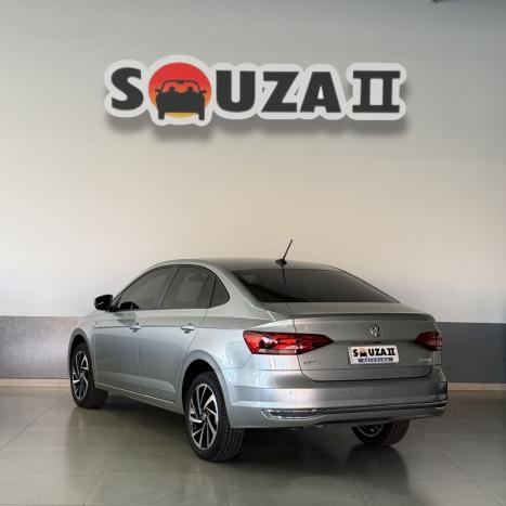 VOLKSWAGEN Virtus 1.0 4P 200 TSI FLEX HIGHLINE AUTOM�TICO, Foto 3