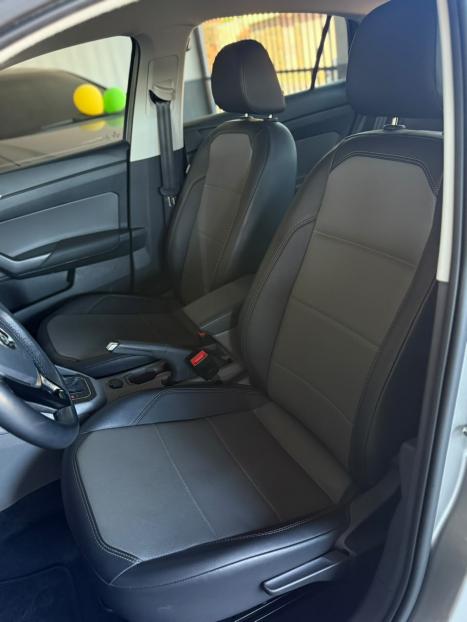 VOLKSWAGEN Virtus 1.0 4P 200 TSI FLEX HIGHLINE AUTOM�TICO, Foto 18
