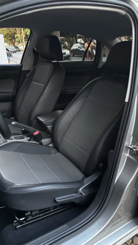 VOLKSWAGEN Virtus 1.0 4P 200 TSI FLEX HIGHLINE AUTOM�TICO, Foto 15