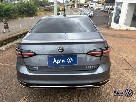 VOLKSWAGEN Virtus 1.0 4P 200 TSI FLEX HIGHLINE AUTOMÁTICO, Foto 4