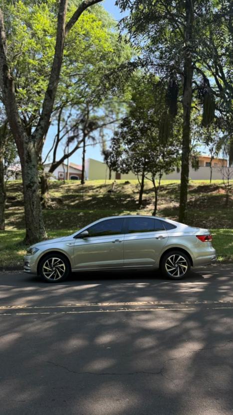 VOLKSWAGEN Virtus 1.0 4P 200 TSI FLEX HIGHLINE AUTOMÁTICO, Foto 3