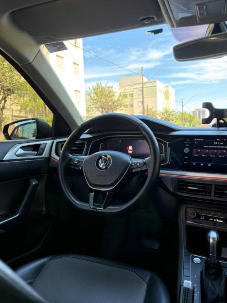VOLKSWAGEN Virtus 1.0 4P 200 TSI FLEX HIGHLINE AUTOMÁTICO, Foto 12