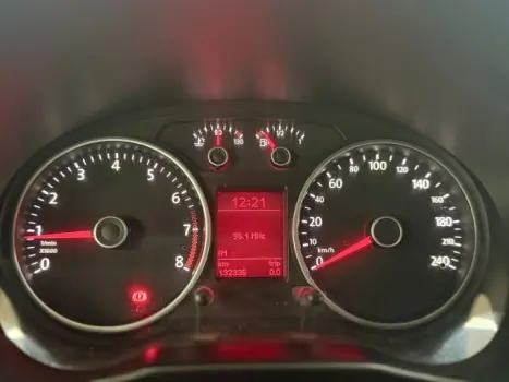 VOLKSWAGEN Voyage 1.6 4P FLEX, Foto 9