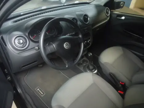 VOLKSWAGEN Voyage 1.0 4P FLEX, Foto 3