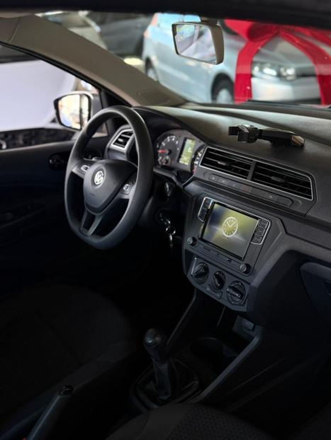 VOLKSWAGEN Voyage 1.0 4P FLEX, Foto 6