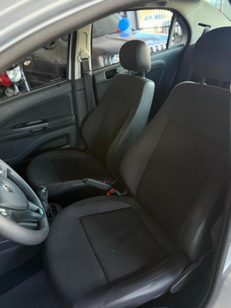 VOLKSWAGEN Voyage 1.0 4P FLEX, Foto 7