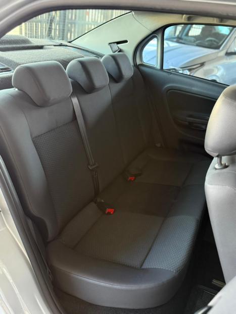 VOLKSWAGEN Voyage 1.0 4P FLEX, Foto 16