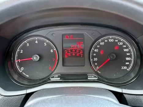 VOLKSWAGEN Voyage 1.0 4P FLEX, Foto 7
