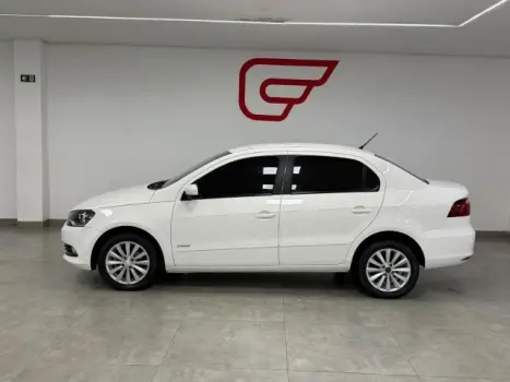 VOLKSWAGEN Voyage 1.0 4P FLEX, Foto 4