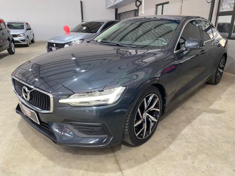 VOLVO S60 2.0 4P T4 MOMENTUM TURBO AUTOM�TICO, Foto 3