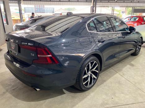 VOLVO S60 2.0 4P T4 MOMENTUM TURBO AUTOM�TICO, Foto 8