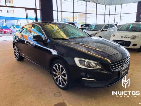 VOLVO S60 2.0 4P T5 MOMENTUM TURBO AUTOMTICO, Foto 3