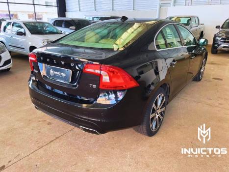 VOLVO S60 2.0 4P T5 MOMENTUM TURBO AUTOMTICO, Foto 4