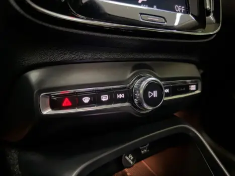 VOLVO XC40 2.0 16V 4P T4 TURBO INSCRIPTION GEARTRONIC AUTOM�TICO, Foto 14