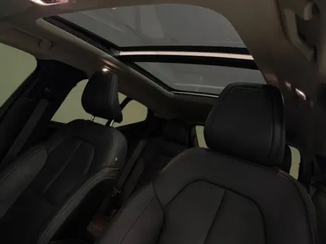 VOLVO XC40 2.0 16V 4P T4 TURBO INSCRIPTION GEARTRONIC AUTOM�TICO, Foto 17