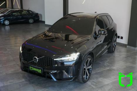 VOLVO XC60 2.0 16V 4P T8 RECHARGE H�BRIDO ULTIMATE DARK AWD TURBO GEARTRONIC AUTOM�TICO, Foto 3