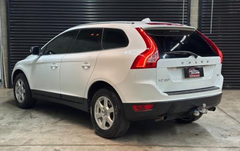 VOLVO XC60 2.0 4P DYNAMIC T5 TURBO AUTOM�TICO, Foto 4
