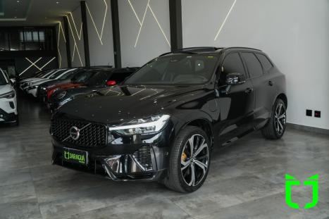 VOLVO XC60 2.0 4P T8 PHEV ULTRA DARK AWD GEARTRONIC AUTOM�TICO, Foto 4