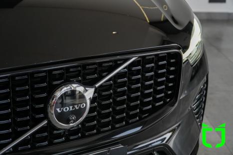 VOLVO XC60 2.0 4P T8 PHEV ULTRA DARK AWD GEARTRONIC AUTOM�TICO, Foto 8