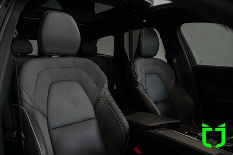 VOLVO XC60 2.0 4P T8 PHEV ULTRA DARK AWD GEARTRONIC AUTOM�TICO, Foto 22