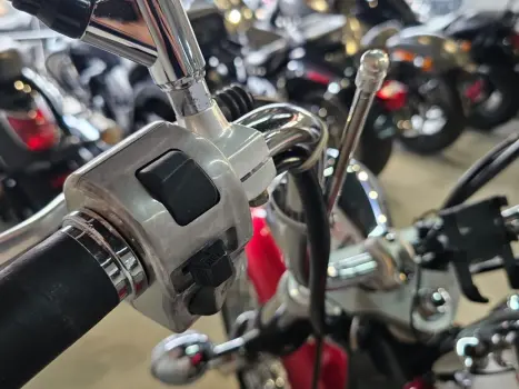 YAMAHA Drag Star 650, Foto 8