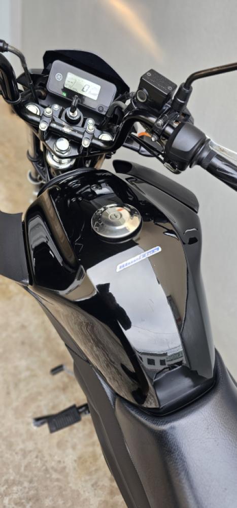 YAMAHA Factor 125 ED, Foto 4
