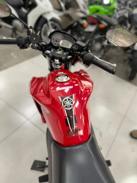 YAMAHA Fazer YS 150 SED, Foto 4